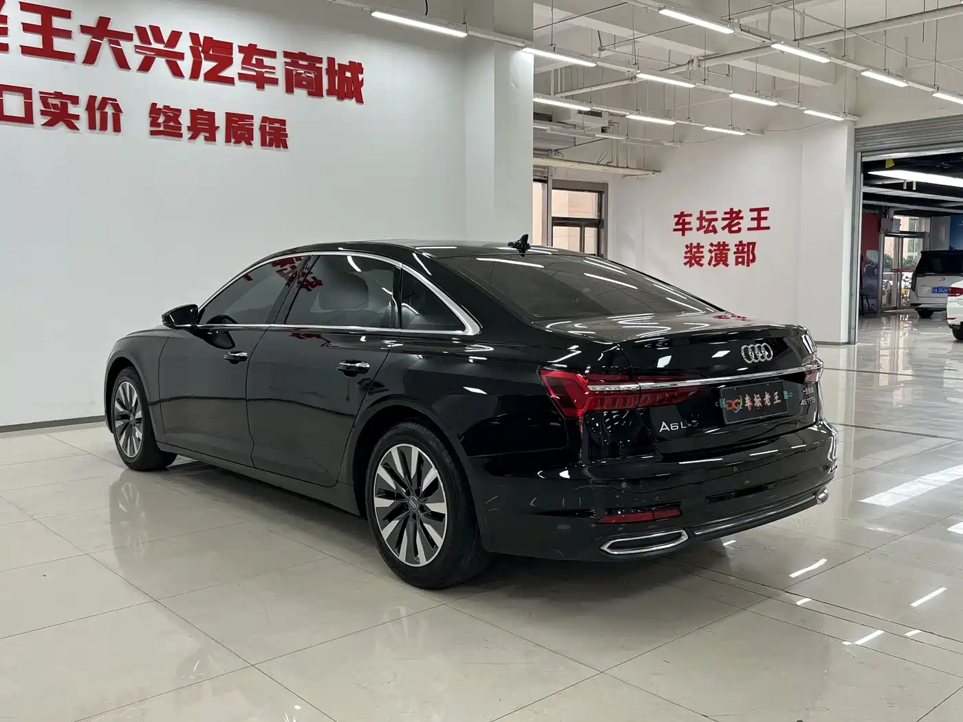 Audi A6L 2021 45 TFSI Exclusive Elegance фото 9