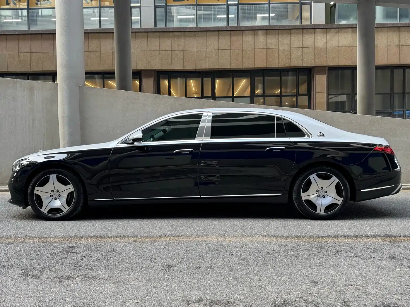 Mercedes-Benz Maybach S-Class 2023 S 480 4MATIC фото 10