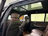 Photo 15 - BMW X7