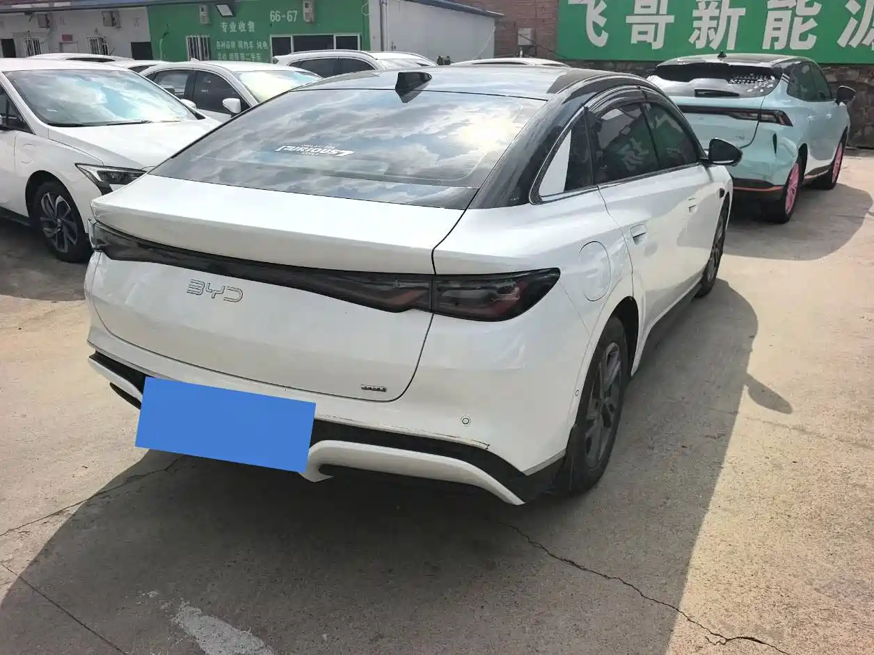 Photo 4 - BYD Seal 06 New Energy