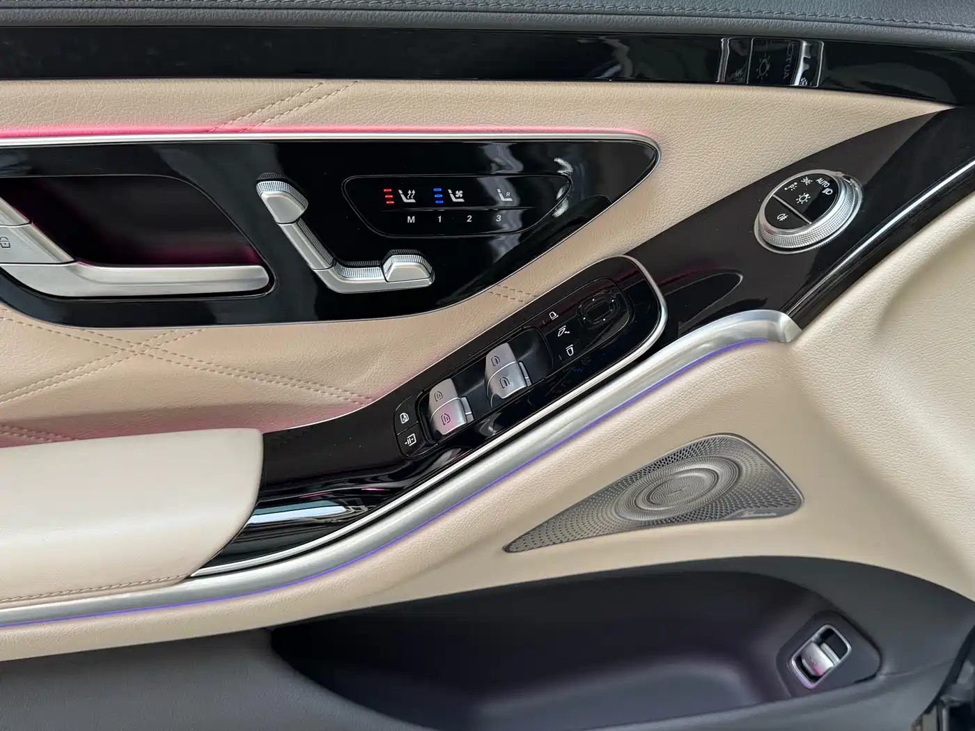 Mercedes-Benz Maybach S-Class 2023 S 480 4MATIC фото 12