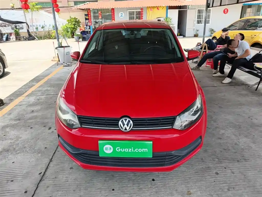 Volkswagen Polo 2016 1.4L Automatic Trend фото 3