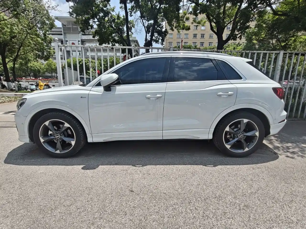 Audi Q3 2023 35 TFSI Fashion Dynamic (1.4T) фото 5