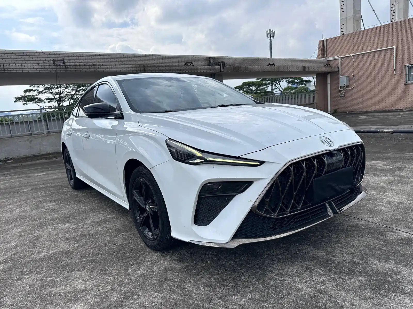 Фото 3 - MG MG5 Scorpio