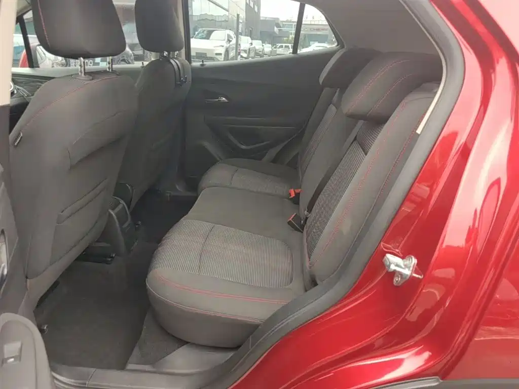Buick Encore 2017 18T Automatic 2WD Urban Leading фото 17