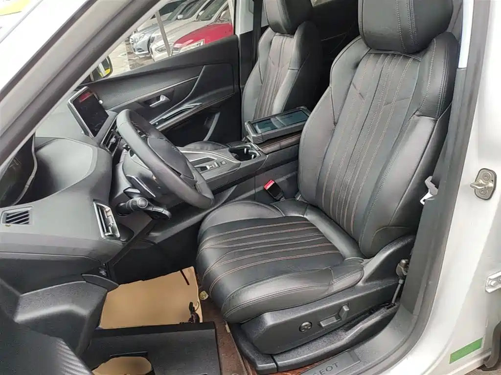 Peugeot 4008 2018 350THP Luxury фото 15