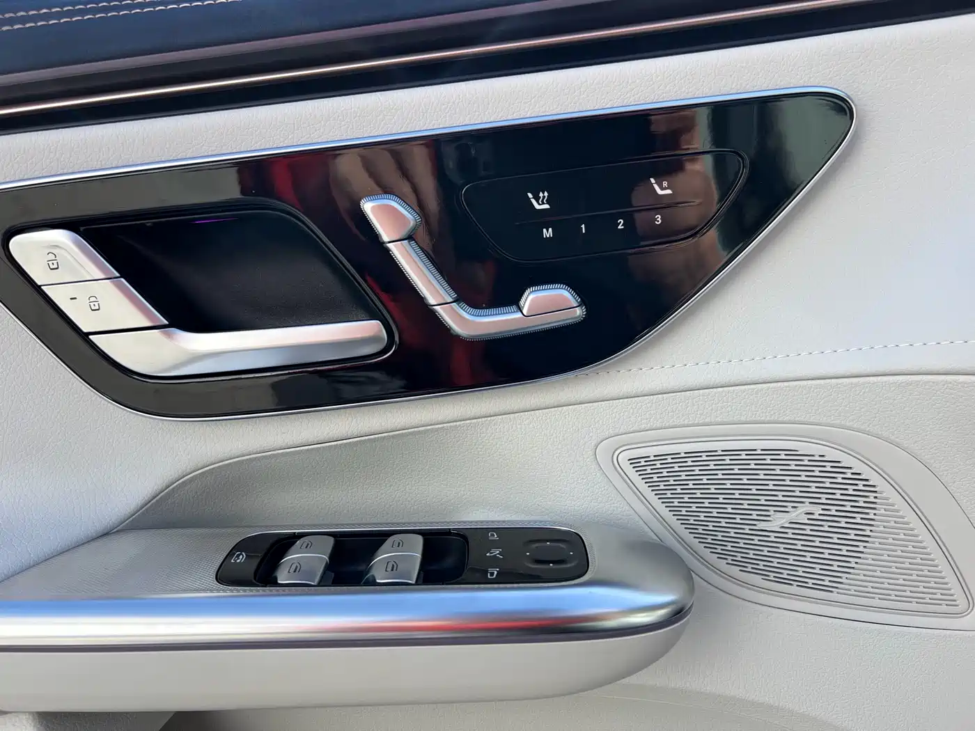 Mercedes-Benz EQE 2022 350 Pioneer Edition фото 20
