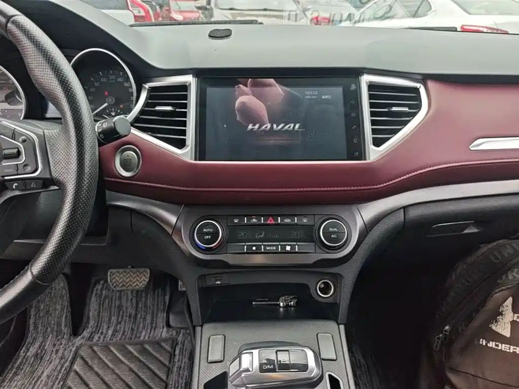 Haval H6 Coupe 2019 1.5T Auto 2WD Luxury Smart Edition China VI фото 13
