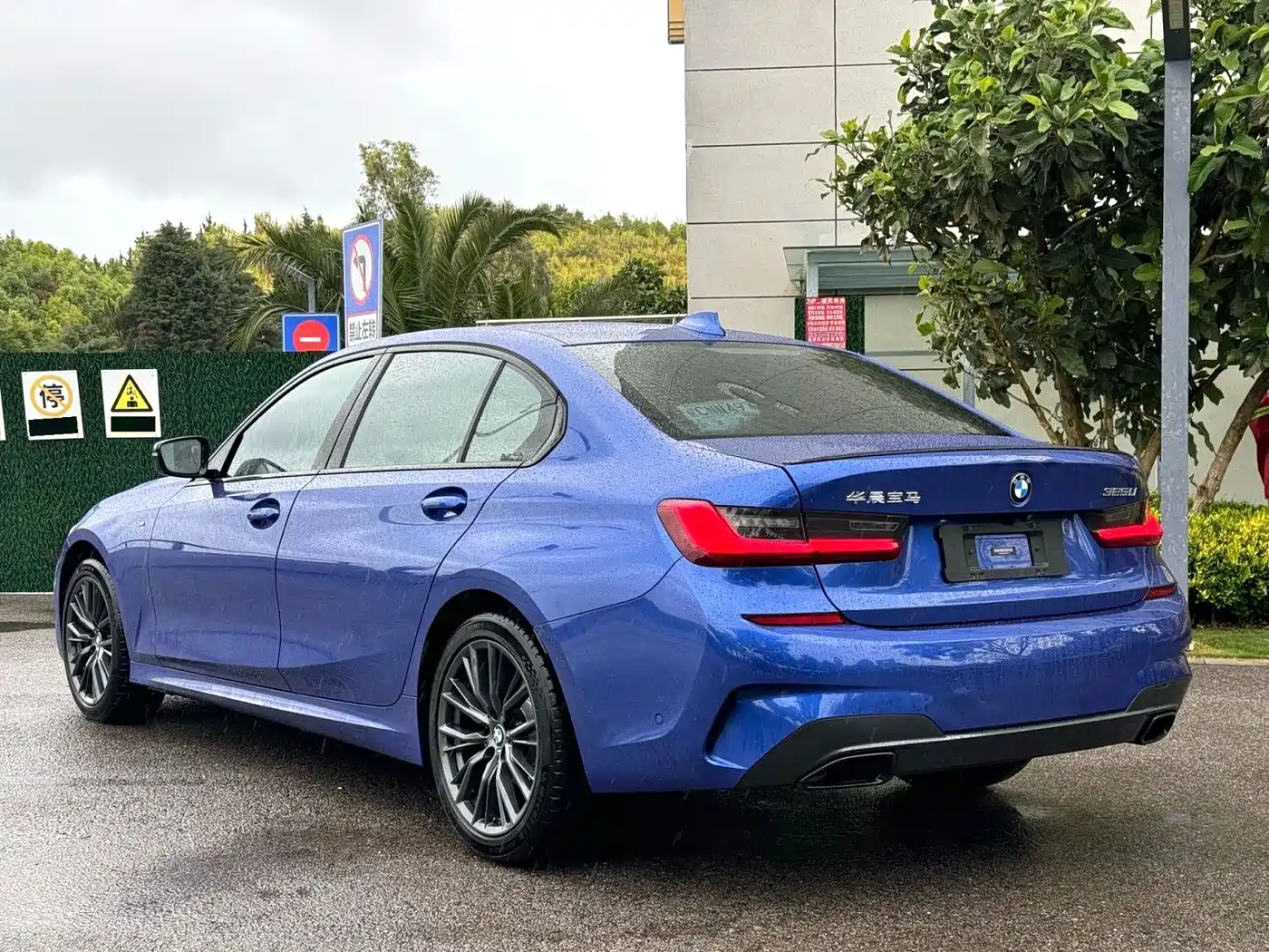 BMW 3 Series 2020 325Li M Sport Black Night Package фото 7