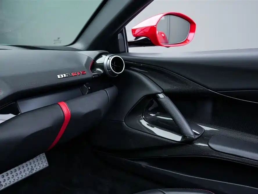 Ferrari 812 2021 2020 6.5L GTS