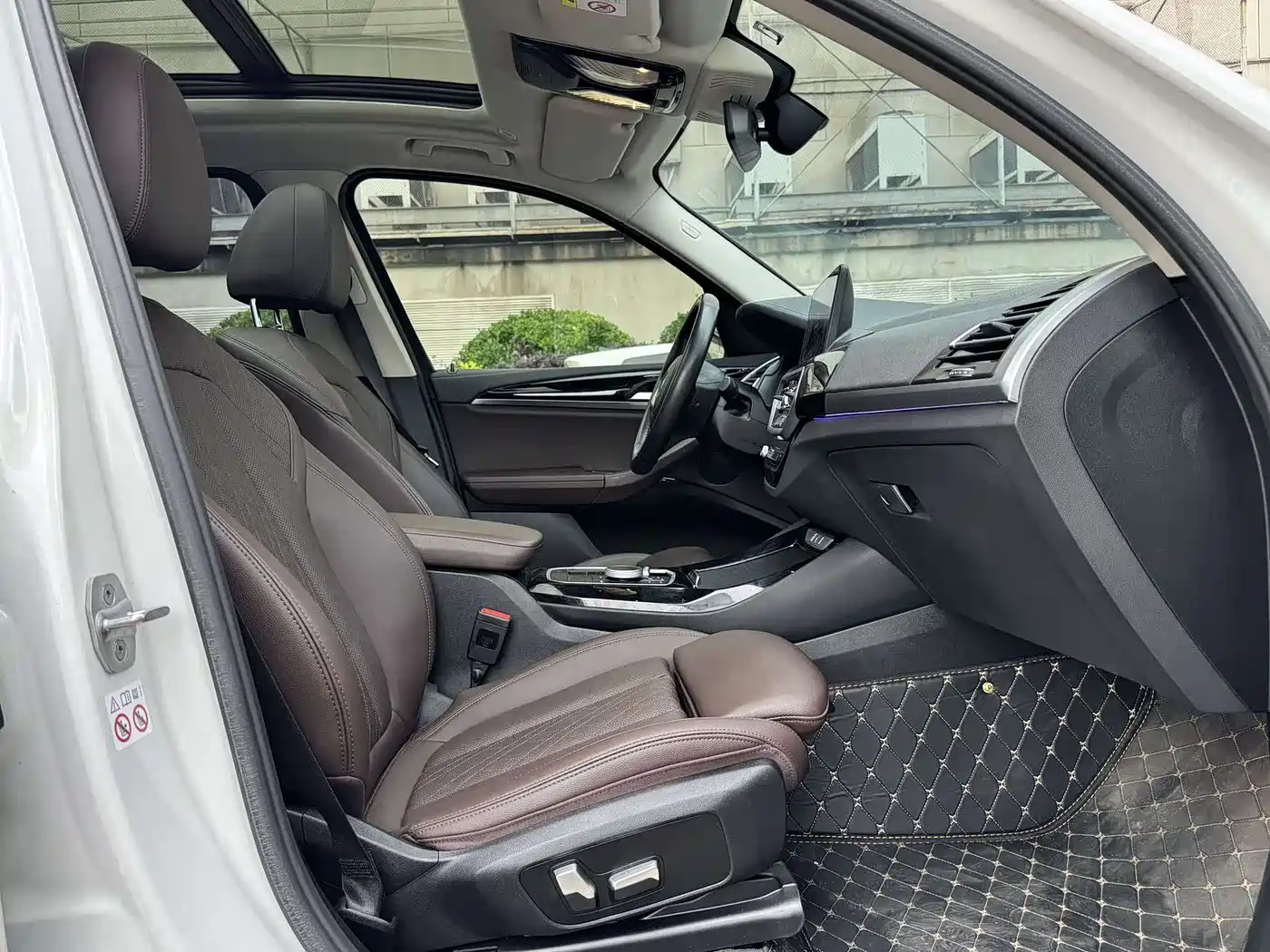 BMW iX3 2022 Facelift Leading Model фото 7