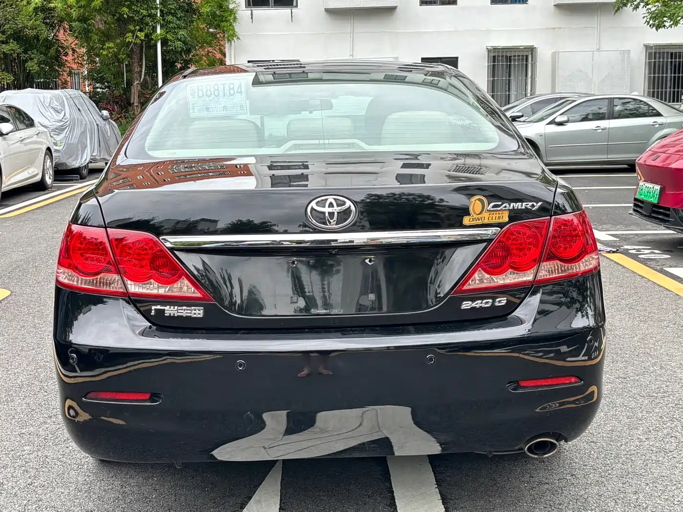 Фото 5 - Toyota Camry