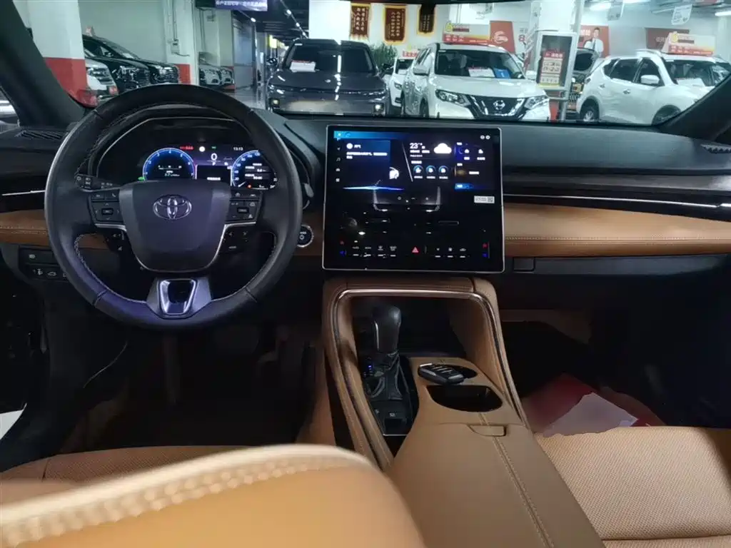 Toyota Avalon 2024 Hybrid 2.0L Luxury Edition фото 10