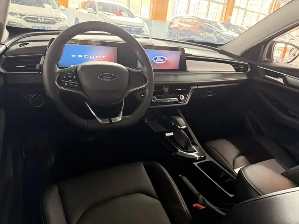 Ford Escort 2022 2021 1.5L Automatic Diamond Edition
