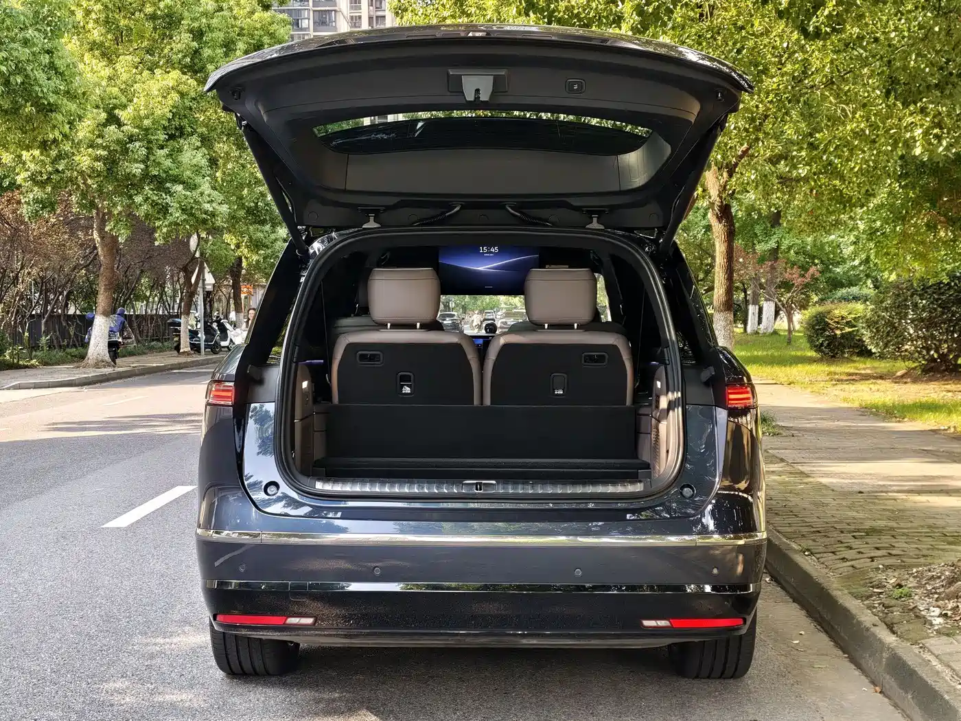 NIO ES8 2025 2025 Model 6-Seat Executive Luxury Edition