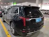 صورة 5 - Cadillac XT6