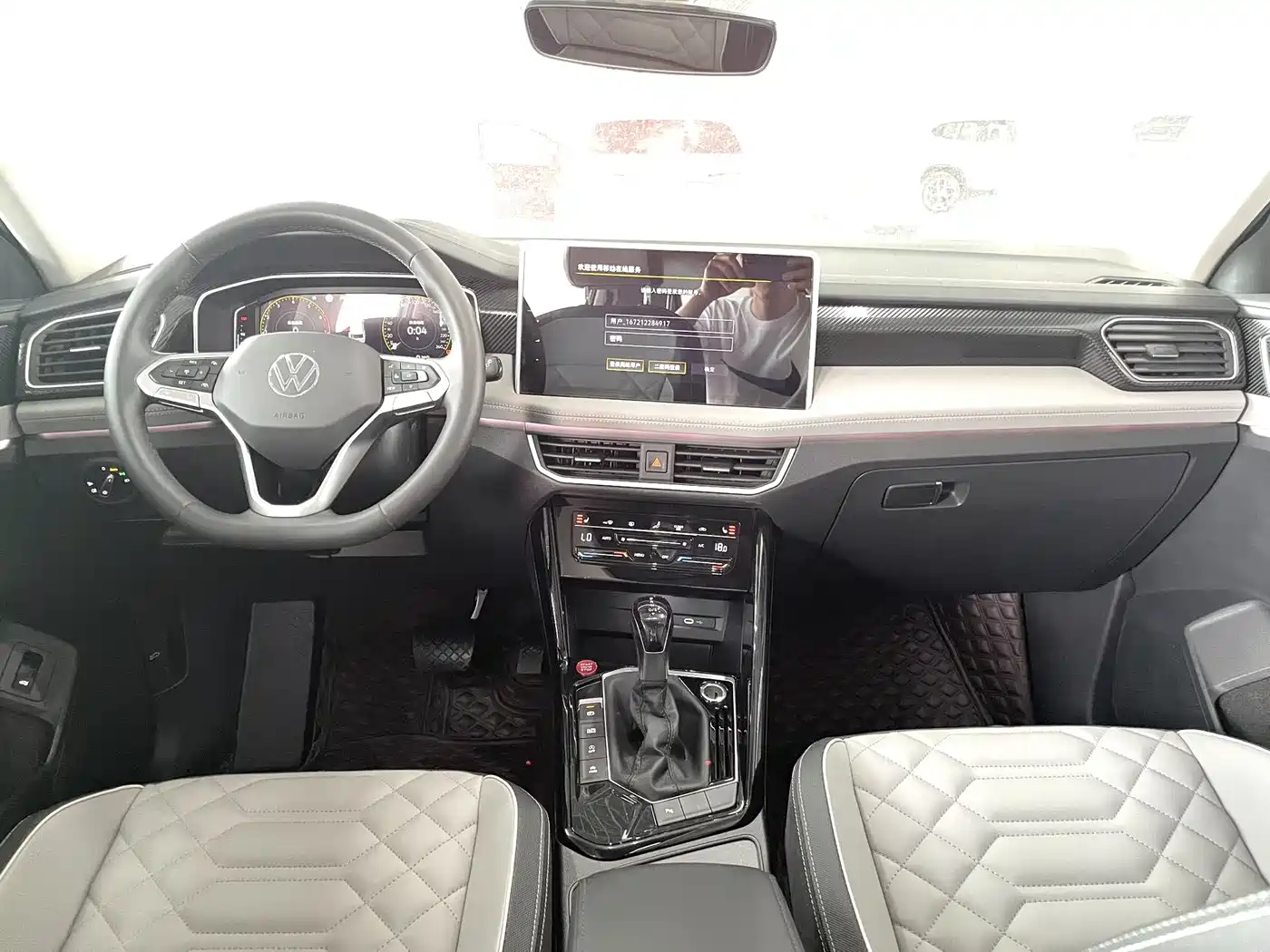 Volkswagen Tayron 2023 280TSI 2WD Luxury Plus Advanced Edition фото 17