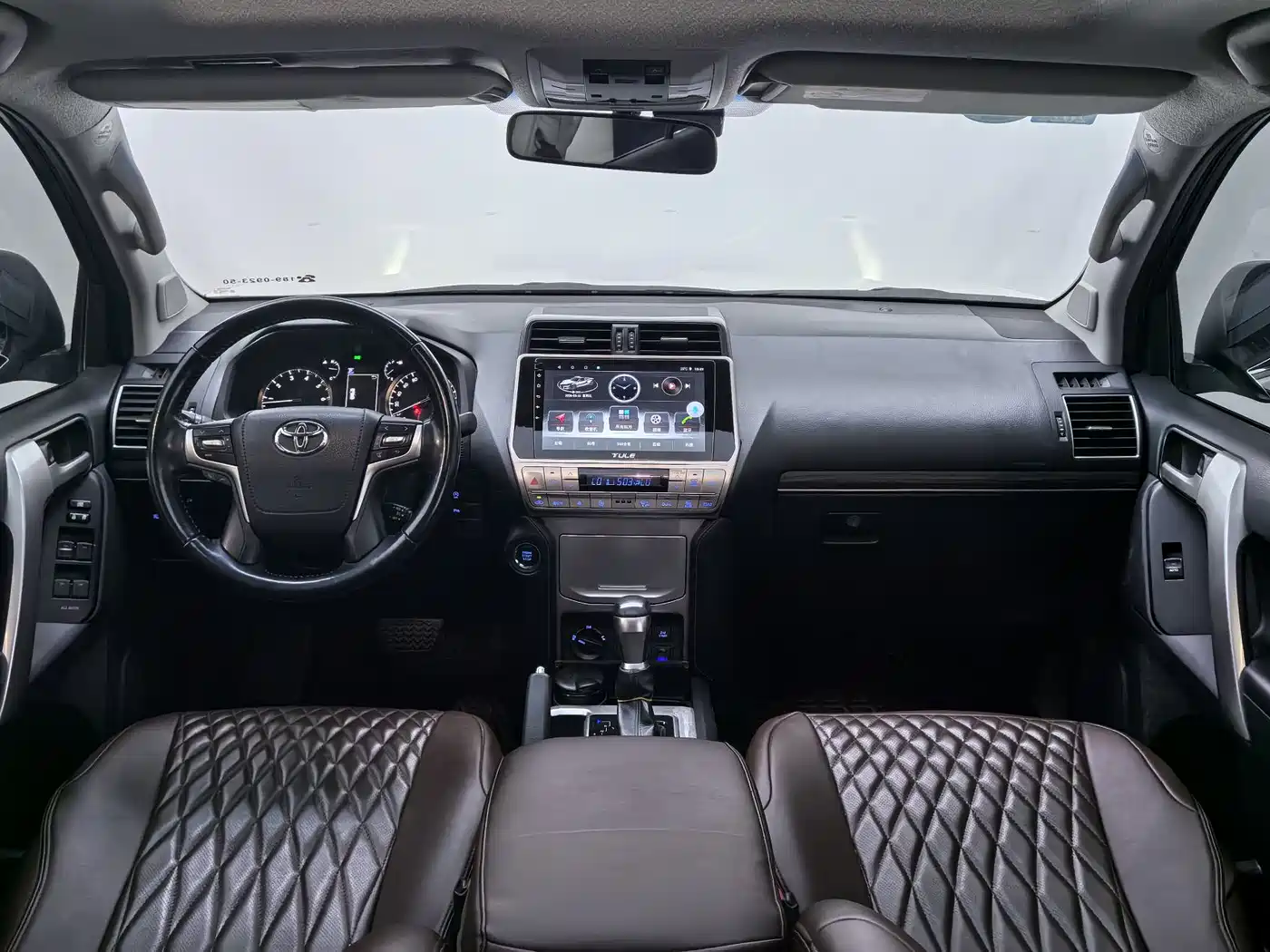 Toyota Prado 2019 3.5L Automatic TX-L Zunxiang Edition with Rear-mounted Spare Tire фото 15