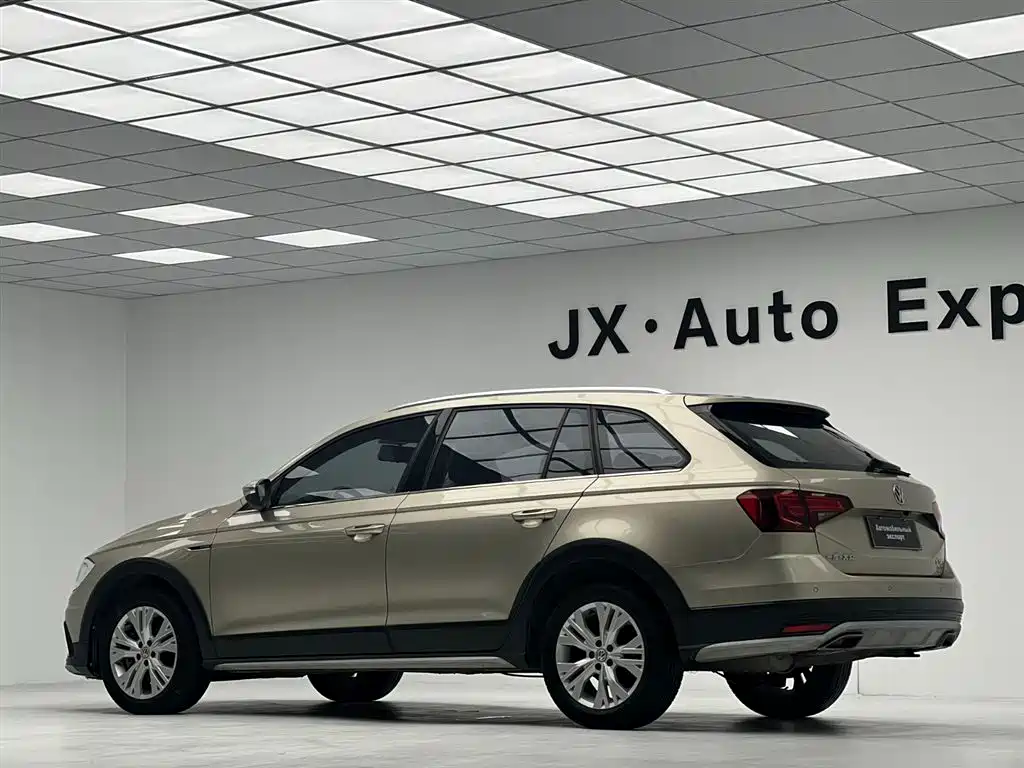 Volkswagen C-TREK 2018 230TSI DSG Comfort фото 8