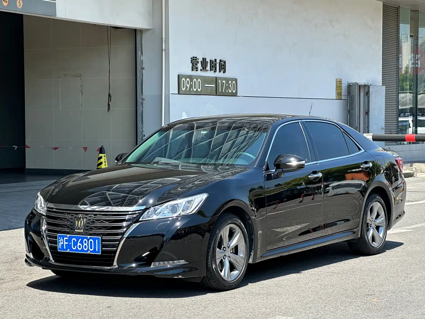 Toyota Crown 2017 2.0T Sport Edition
