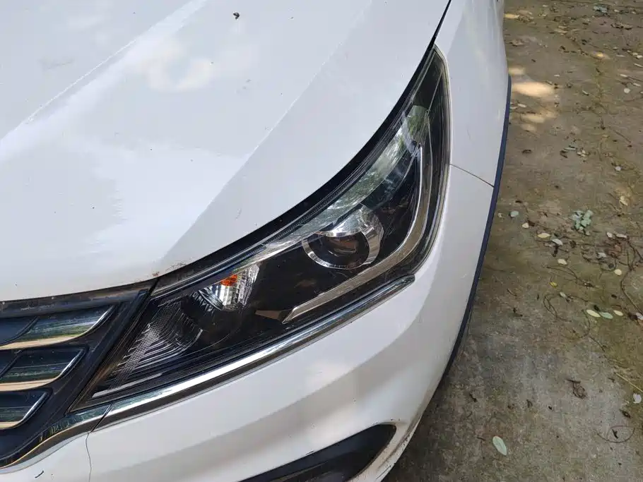 Baojun 310W 2017 2017 1.5L Manual Fashion Edition (China V)