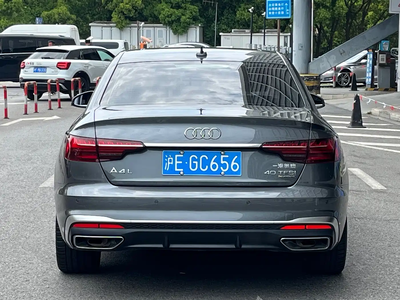 Audi A4L 2022 40 TFSI Luxury Elegance фото 11