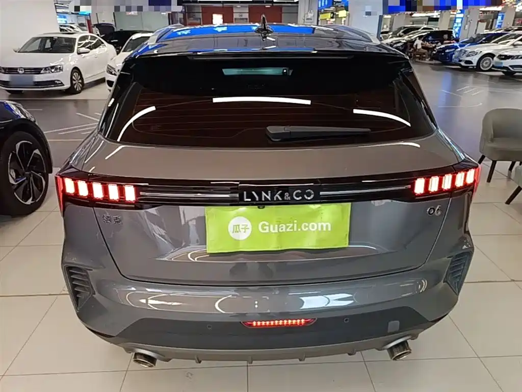 Lynk & Co 06 2020 1.5T Halo фото 6