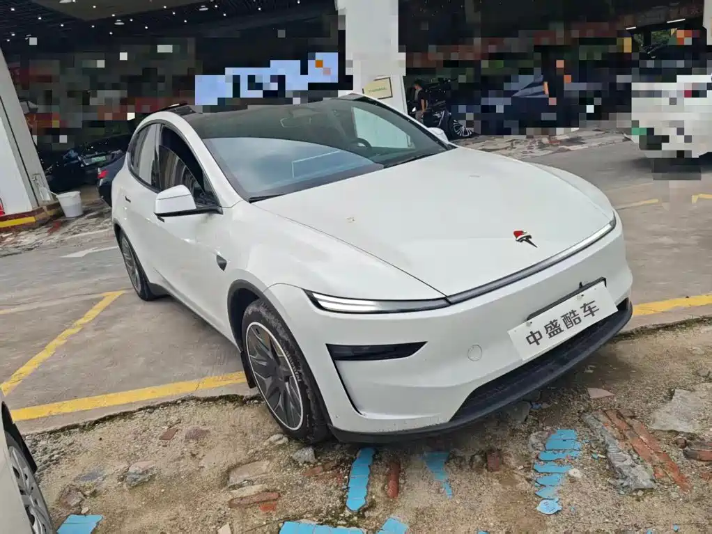 Tesla Model Y L 2025 2025 Facelift Long Range AWD