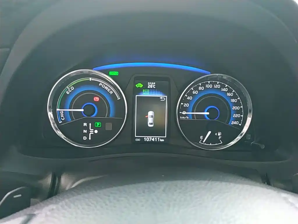 Toyota Corolla 2017 Facelift Hybrid 1.8L E-CVT Elite Edition фото 8