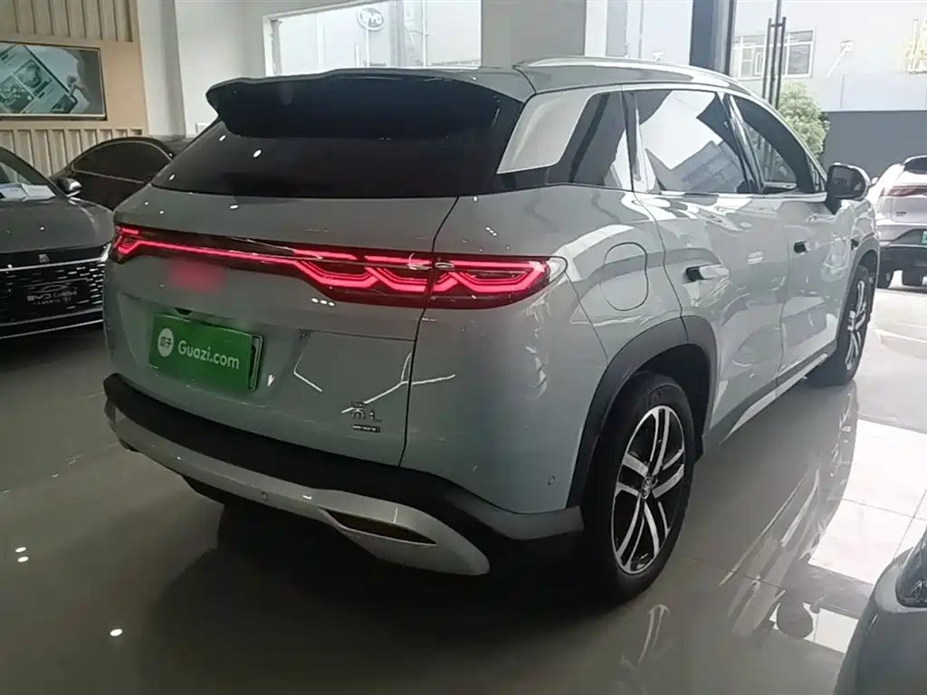 BYD Song L DM-i 2025 Smart Drive Edition 112km Surpassing фото 7