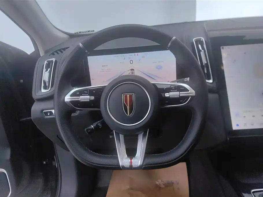 Hongqi HS3 PHEV 2024 PHEV 115km Power Edition фото 15