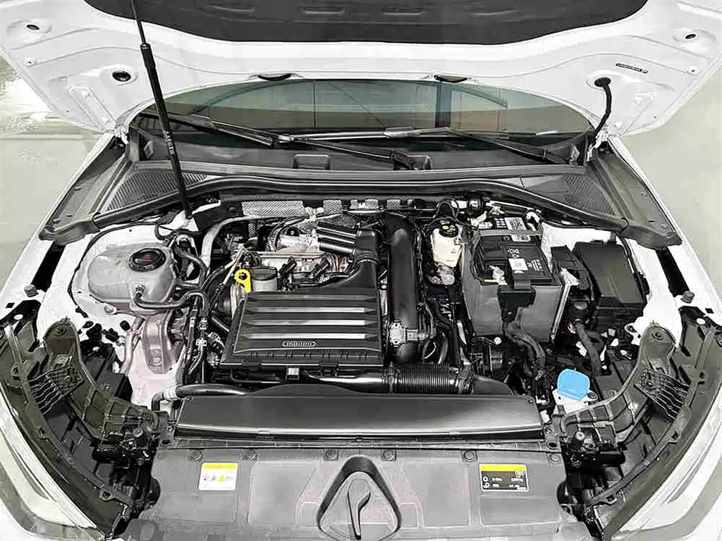 Audi A3 2024 Model A3L Limousine 35 TFSI Fashion Sport фото 8