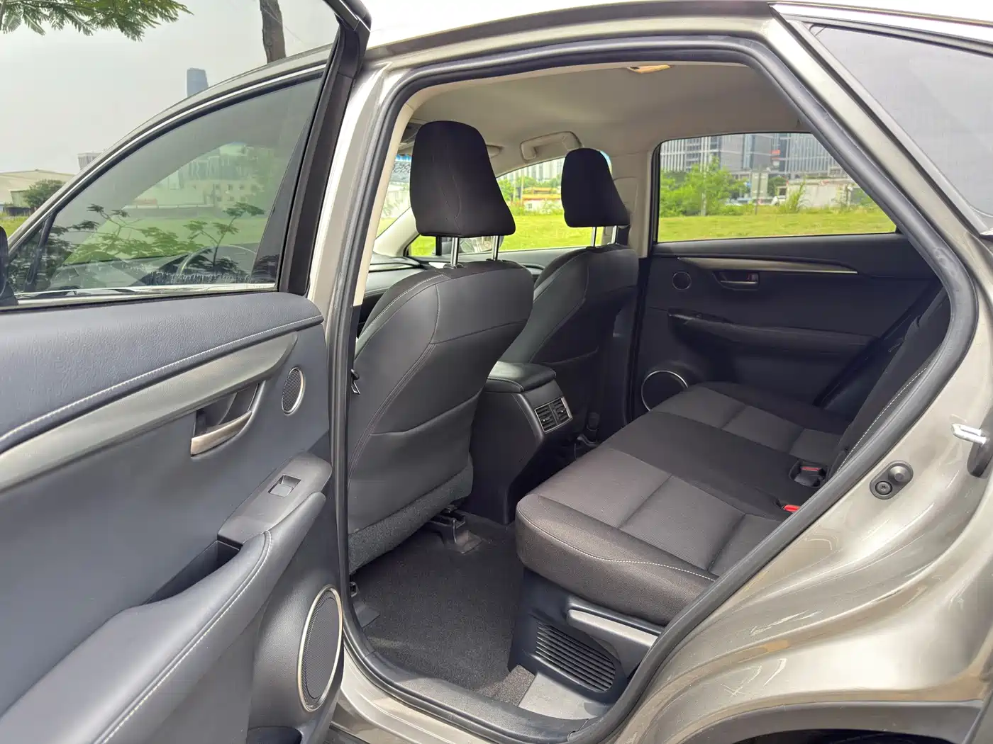 Фото 8 - Lexus NX