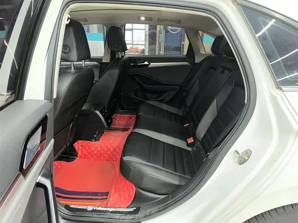 Volkswagen Sagitar 2021 200TSI DSG Comfort Smart Edition фото 17