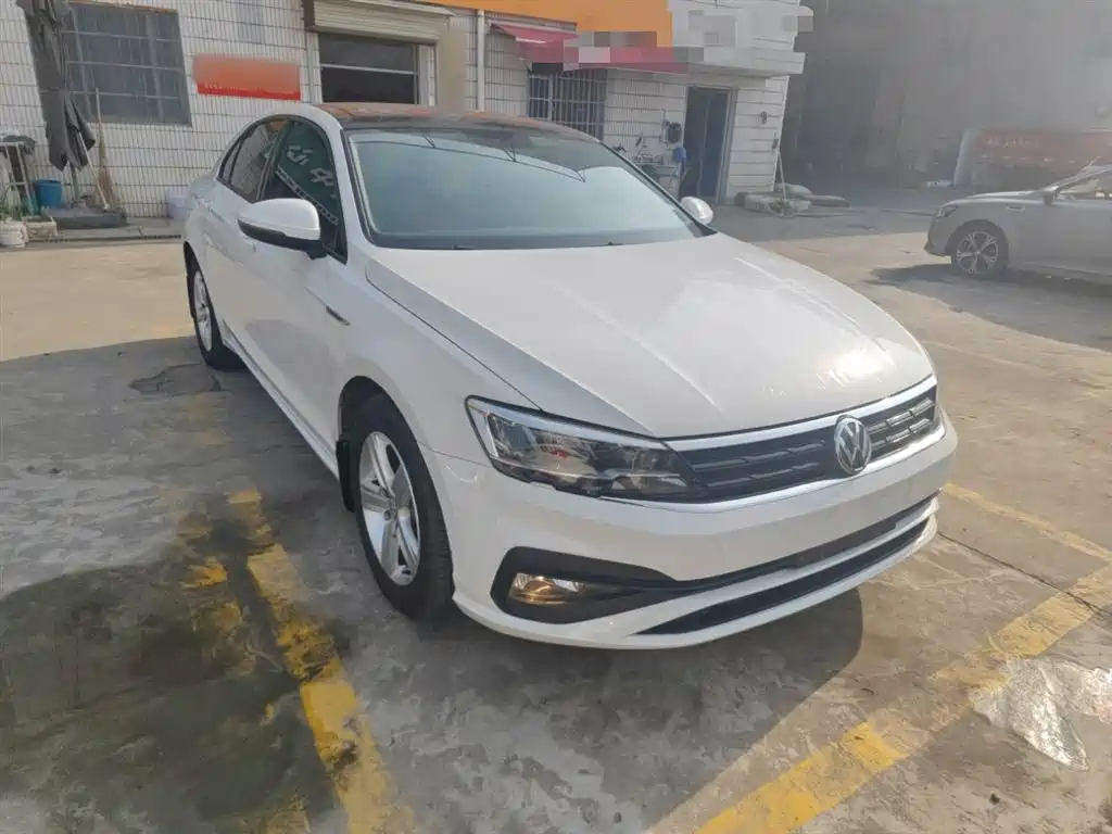 Volkswagen Lamando 2021 230TSI DSG Fashion Edition фото 23