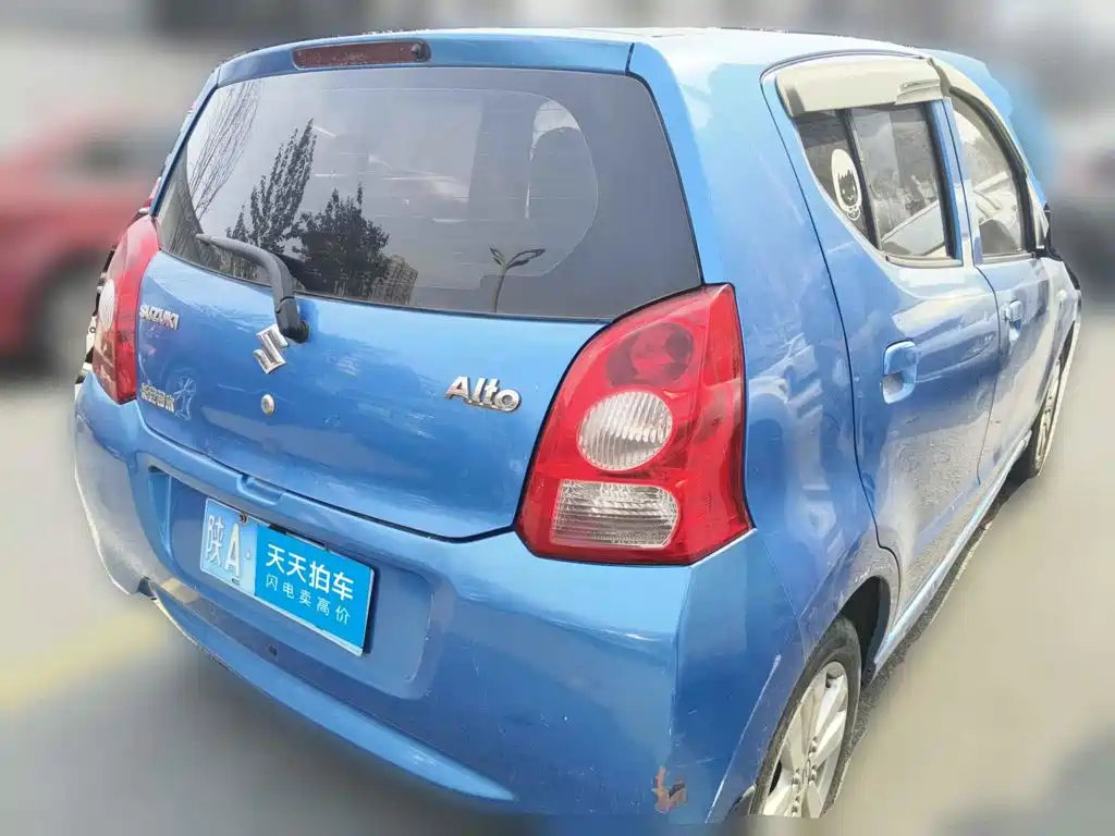 Photo 2 - Suzuki Alto