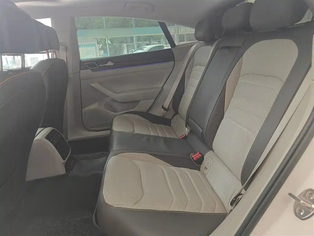 Volkswagen FAW-Volkswagen CC 2019 380TSI Glamour Edition China V фото 10