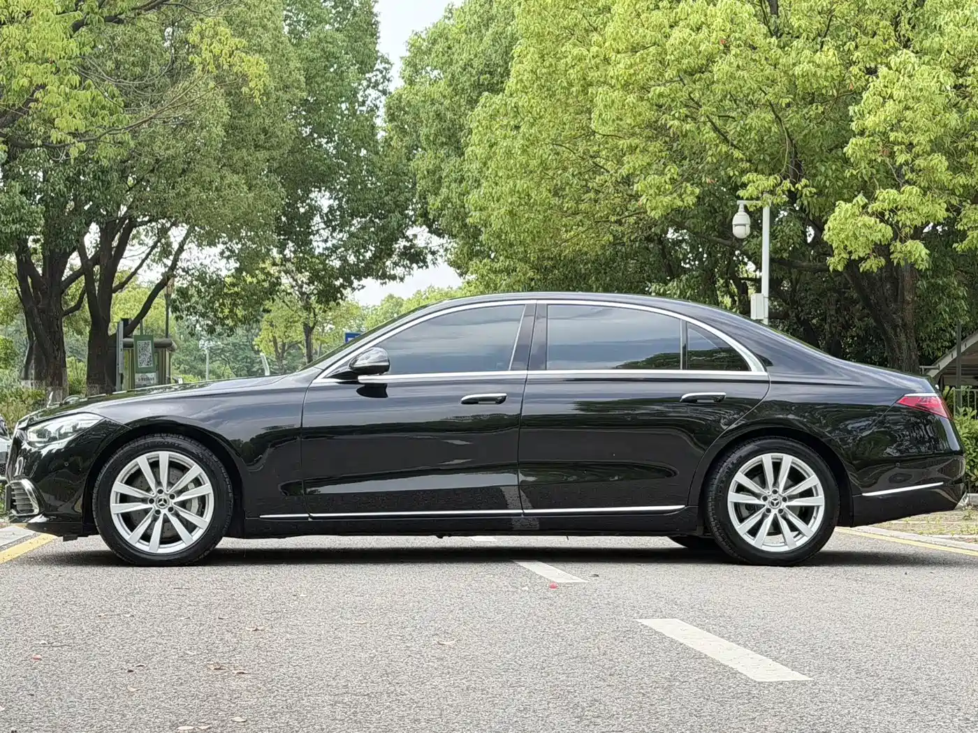 Mercedes-Benz S-Class 2023 Facelift S 400 L Business фото 3