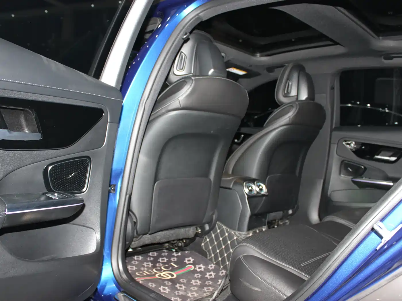 Mercedes-Benz C-Class 2022 C 260 L Sport Edition фото 17
