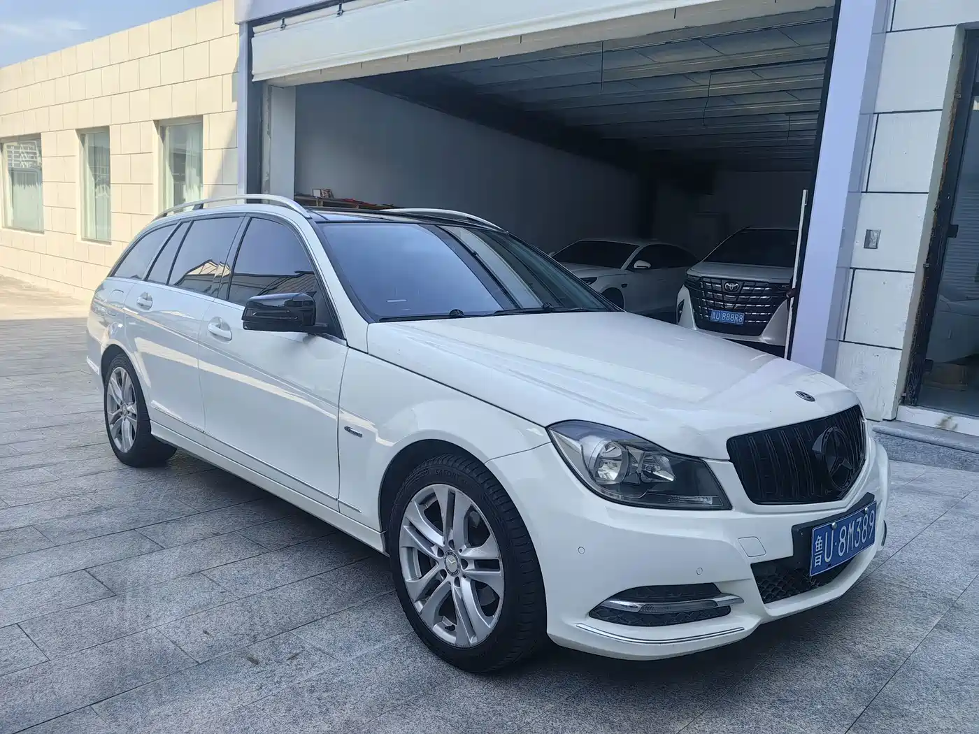 Mercedes-Benz C-Class (Import) 2013 2011 C 200 Luxury Sports Wagon
