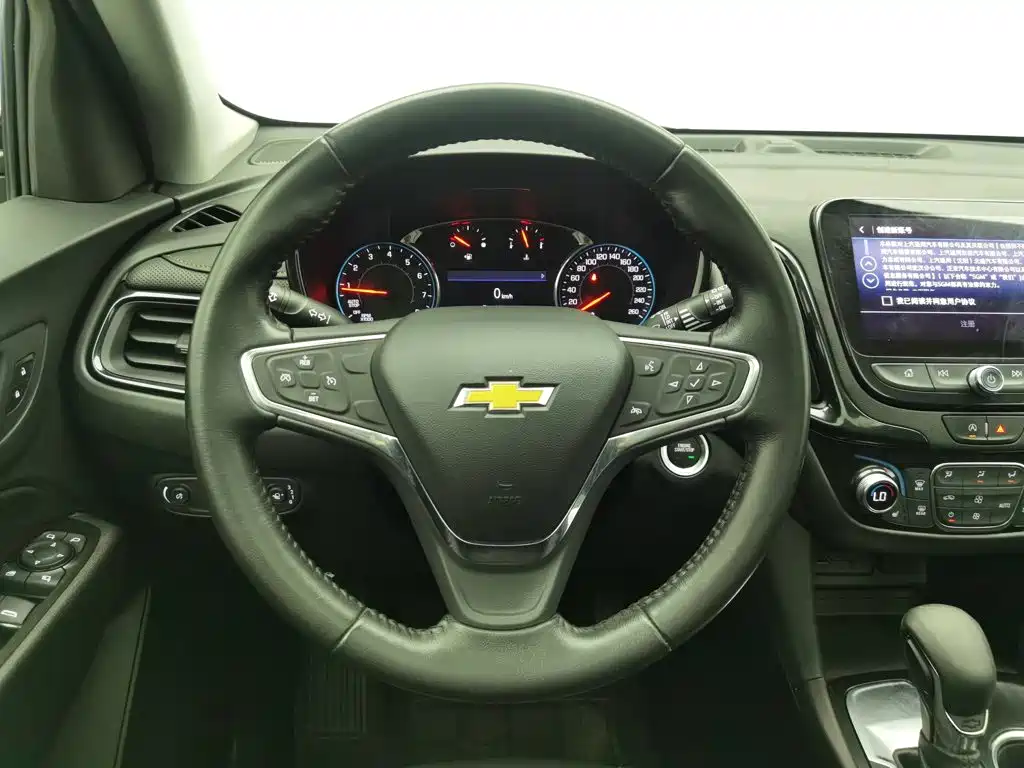 Chevrolet Equinox, миниатюра 11