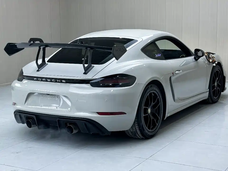 Porsche 718 2018 Cayman 2.0T фото 8