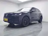 Фото 1 - Volkswagen Touareg