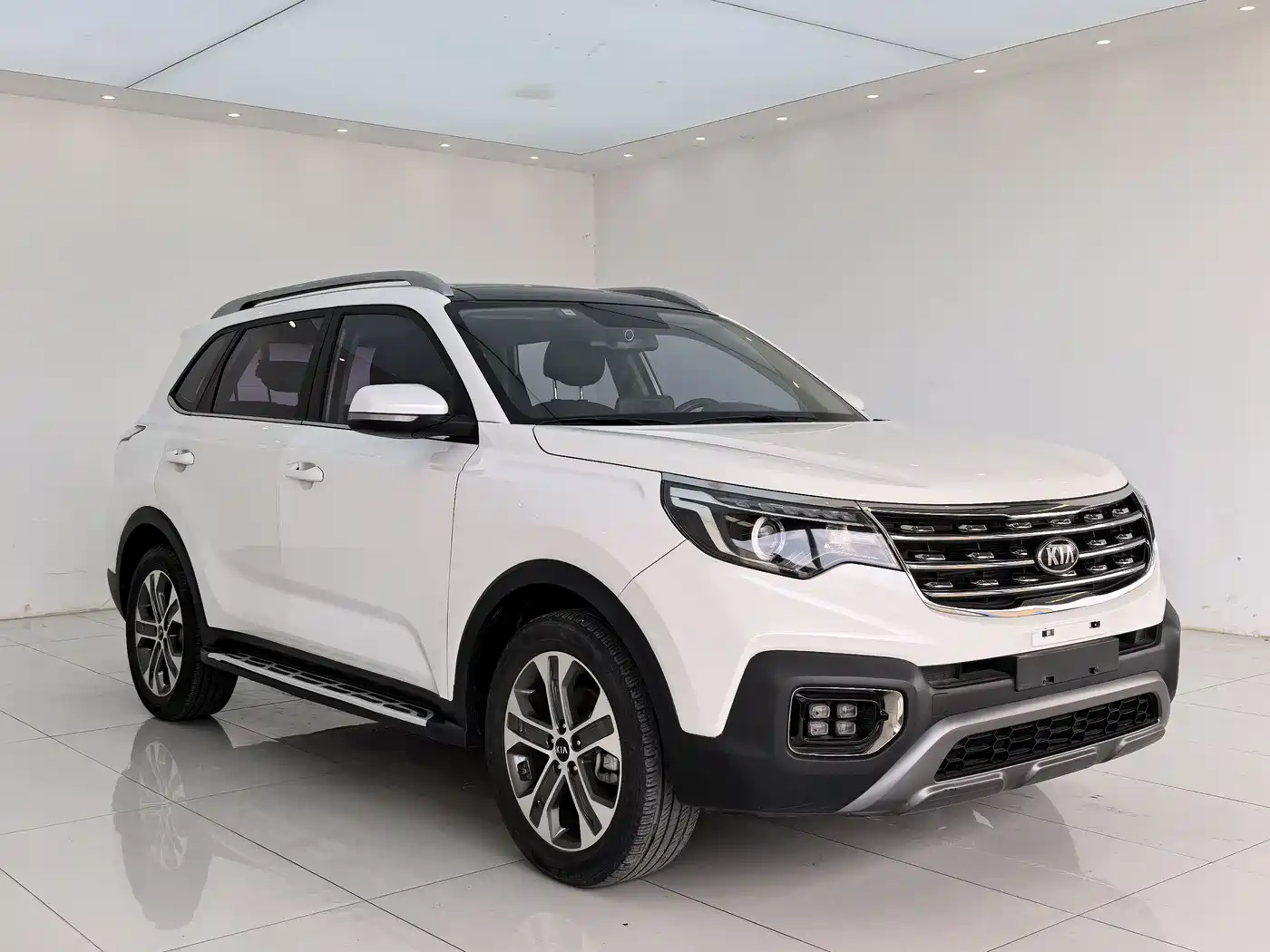 Kia Sportage 2019 2.0L Automatic Smart Luxury Edition фото 3