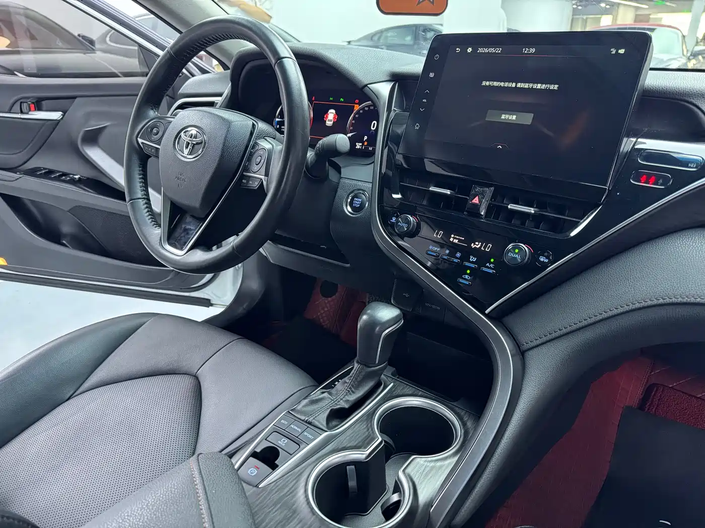 Toyota Camry 2021 2.5G Luxury Edition фото 12