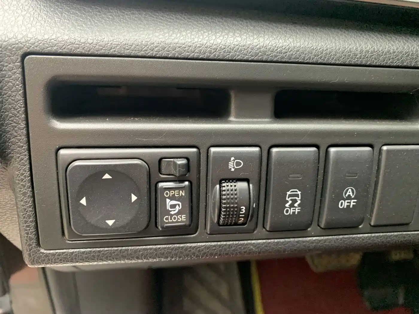 Dongfeng Aeolus Dongfeng Fengshen AX7 2018 2018 Classic 1.6T Auto Luxury