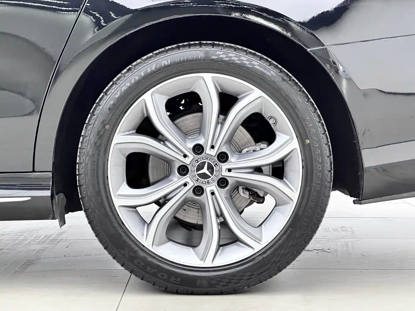 Mercedes-Benz E-Class 2020 E 300 L Sport Luxury Model фото 13