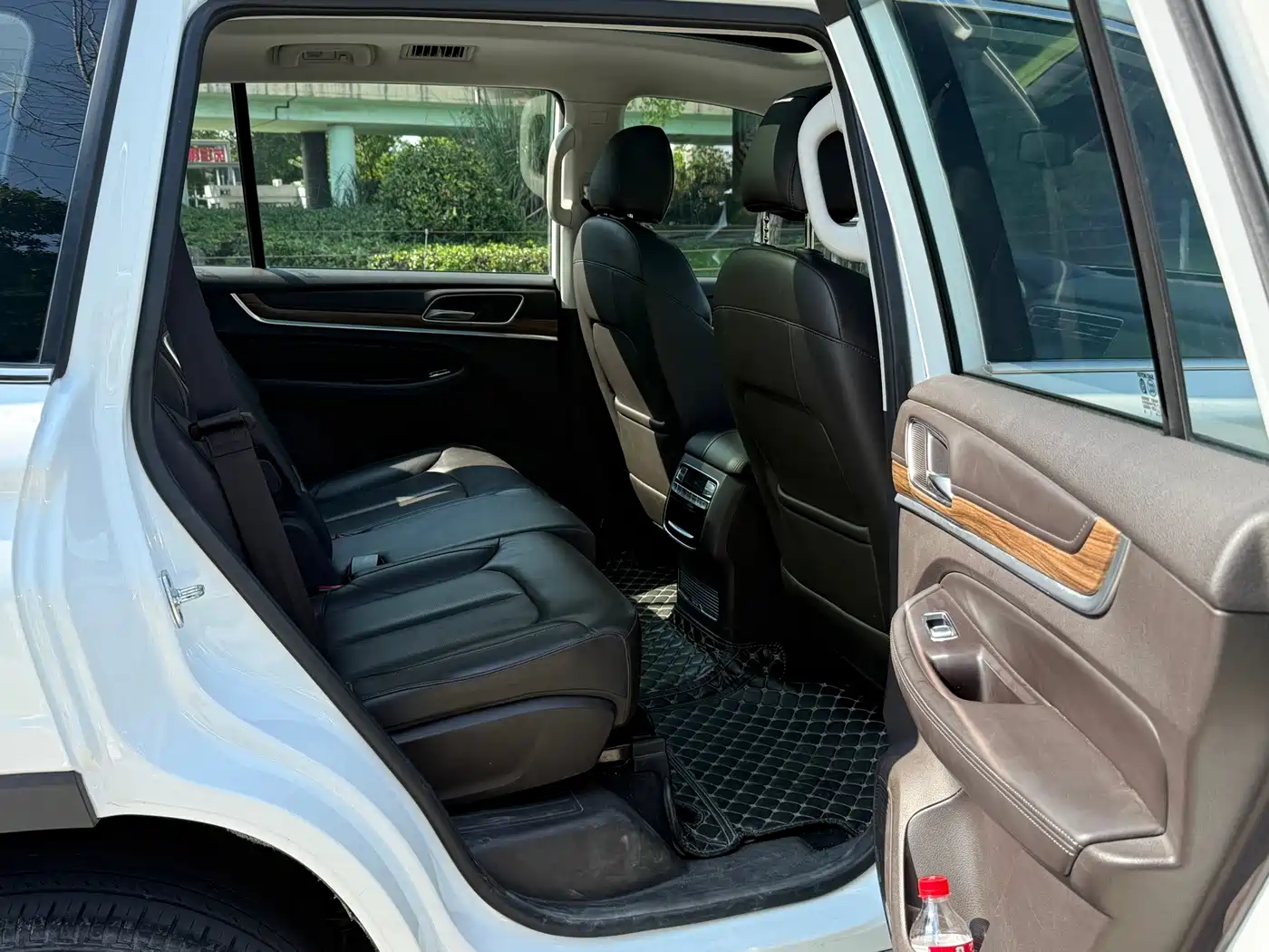 Roewe RX8 2019 2018 30T Internet-connected 2WD Ultimate Edition