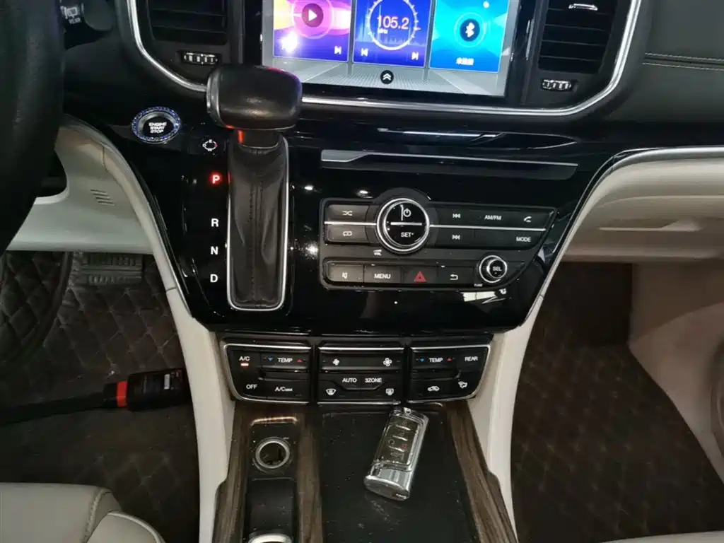 GAC Trumpchi Trumpchi M8 2020 Pilot 390T Luxury Edition фото 14