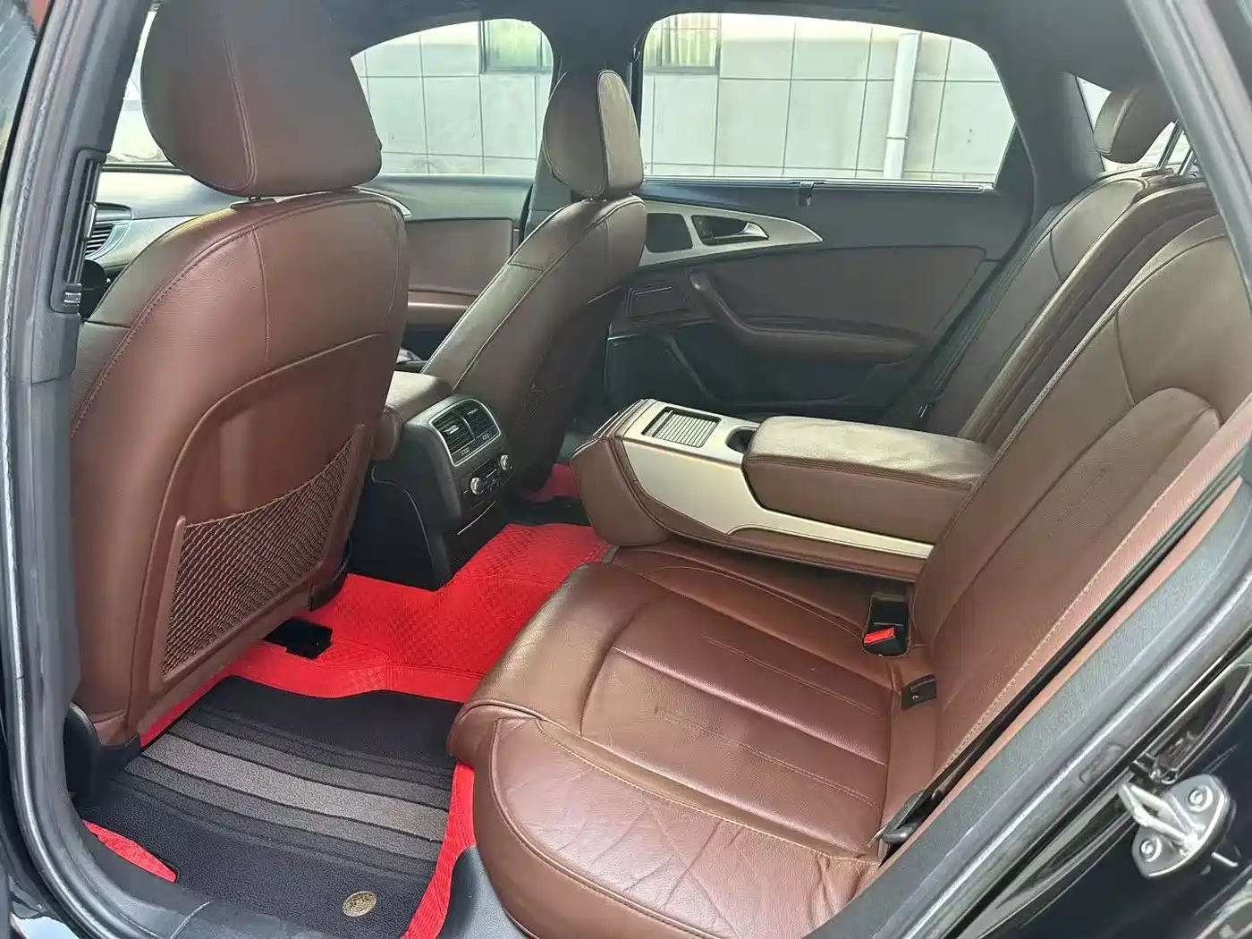 Audi A6L 2018 30th Anniversary 45 TFSI quattro Sport фото 9